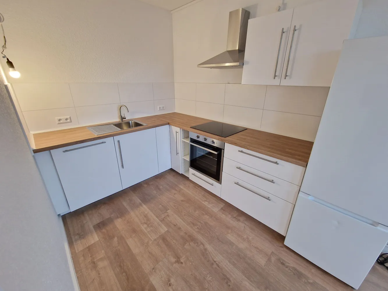 7 Zimmer Wohnung mit 118 m² in Halle (Saale) – Bild 4