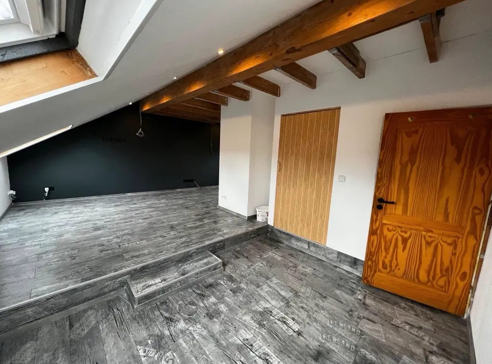 5 Zimmer Haus mit 160 m² in Saarbrücken – Bild 2