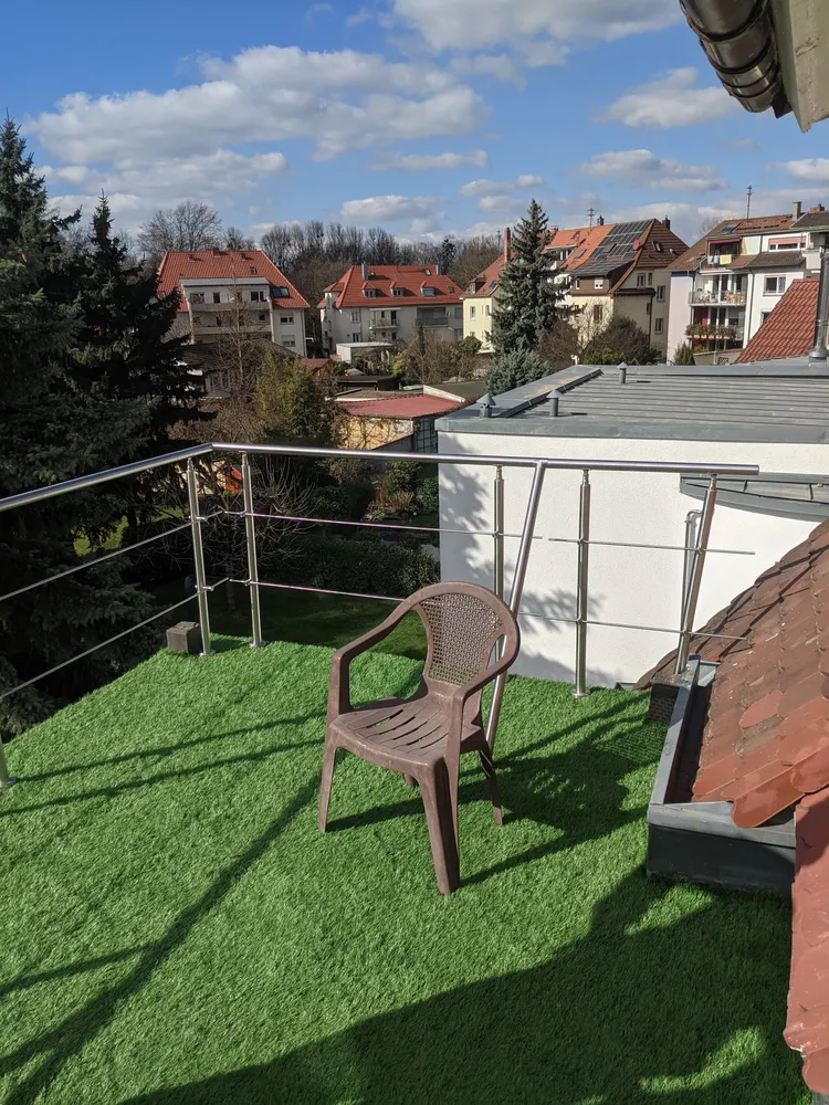 4 Zimmer Wohnung mit 98 m² in Karlsruhe – Bild 2