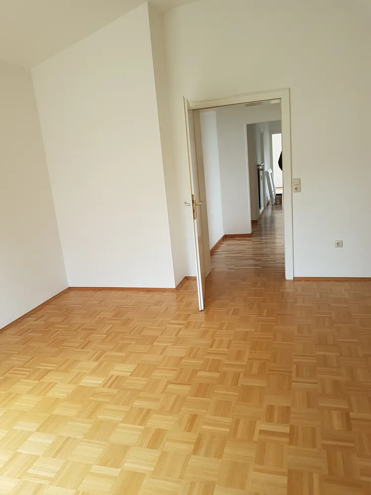 4 Zimmer Wohnung mit 120 m² in Gießen – Bild 4