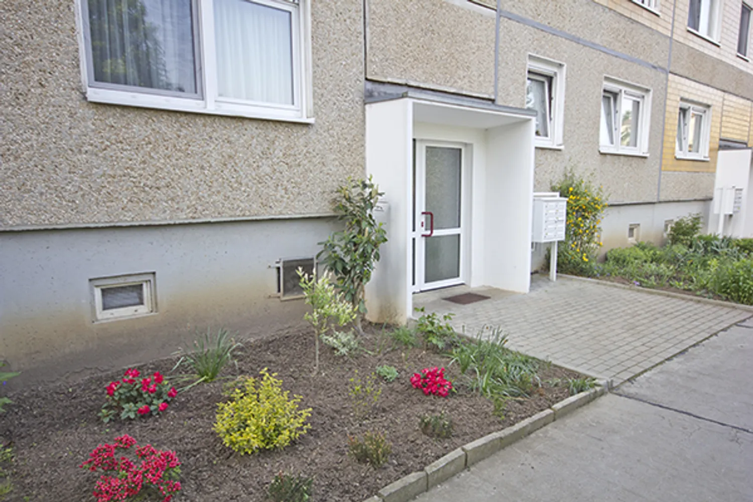 2 Zimmer Wohnung mit 49 m² in Halle (Saale) – Bild 12