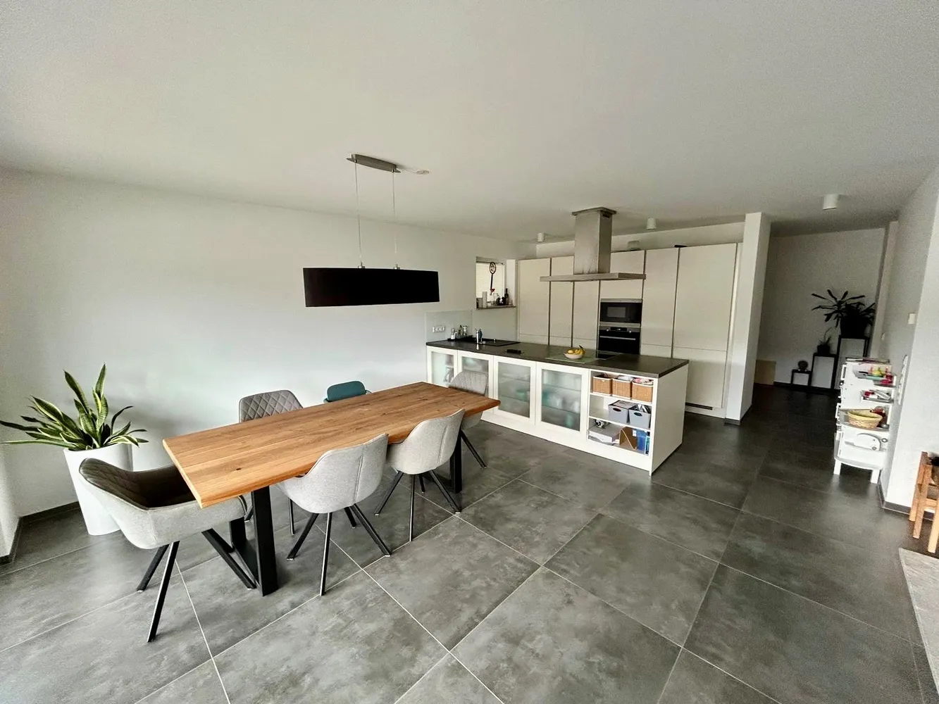 4 Zimmer Wohnung mit 120 m² in Mosbach – Bild 2