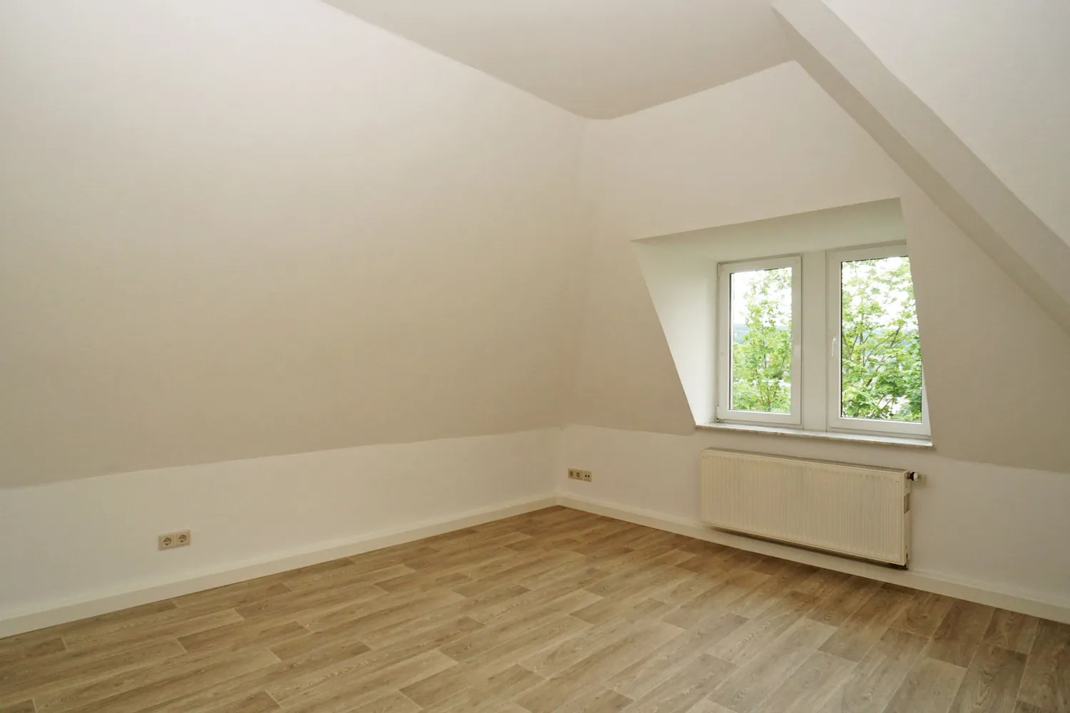 2 Zimmer Wohnung mit 60 m² in Freital – Bild 7