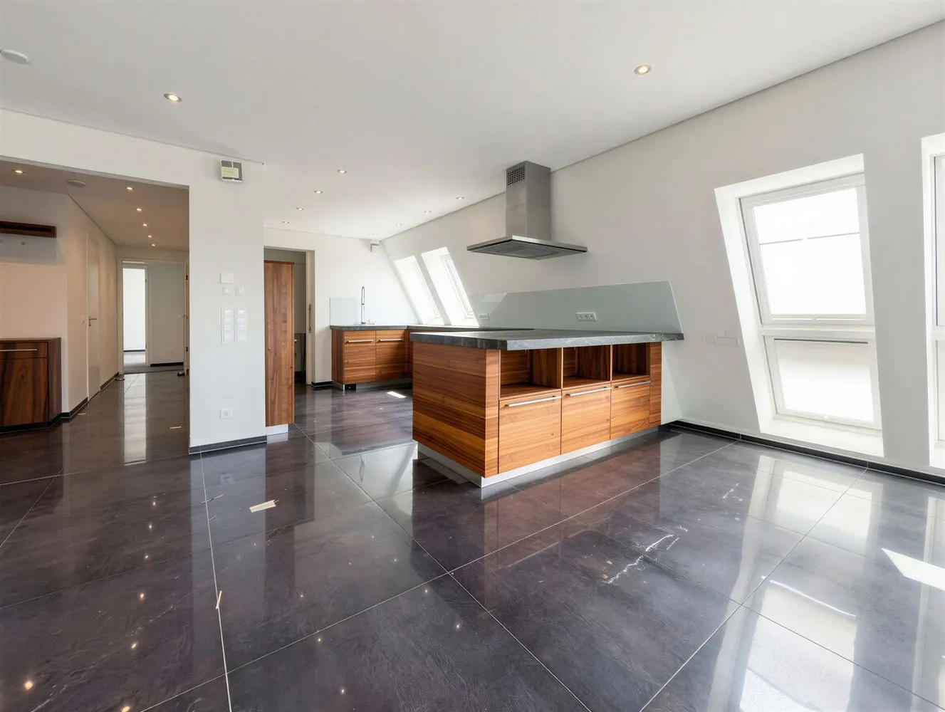 4 Zimmer Wohnung mit 152 m² in Mülheim an der Ruhr – Bild 2