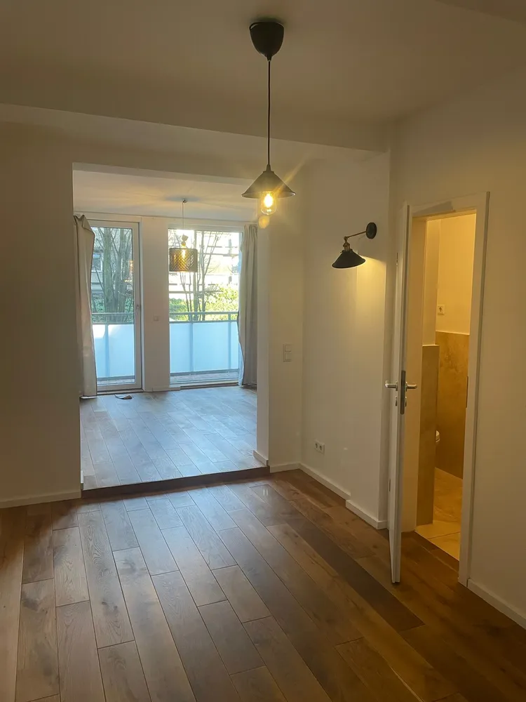 7 Zimmer Wohnung mit 191 m² in Düsseldorf – Bild 12