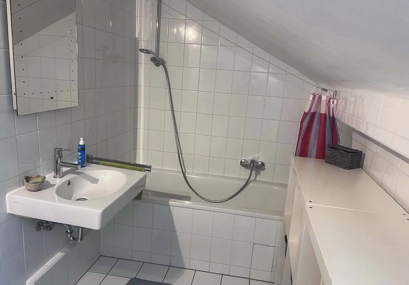 4 Zimmer Wohnung mit 80 m² in Wiesbaden – Bild 11