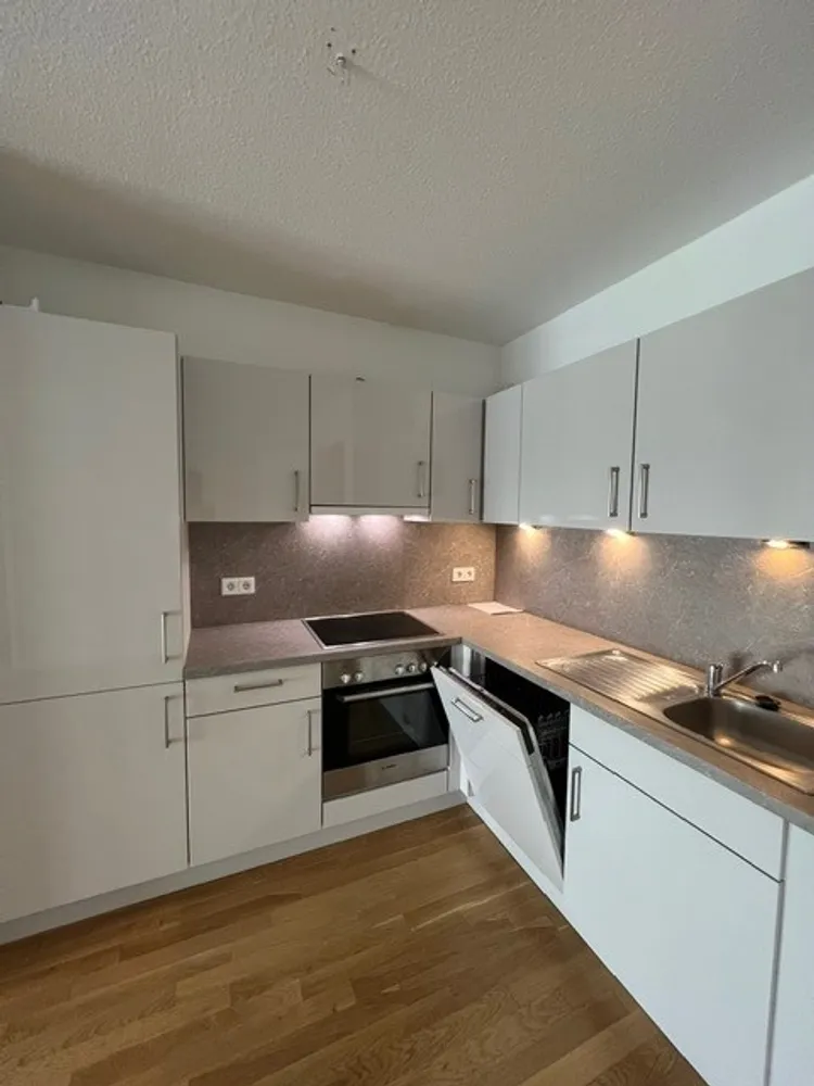 3 Zimmer Wohnung mit 85 m² in Hamburg – Bild 4