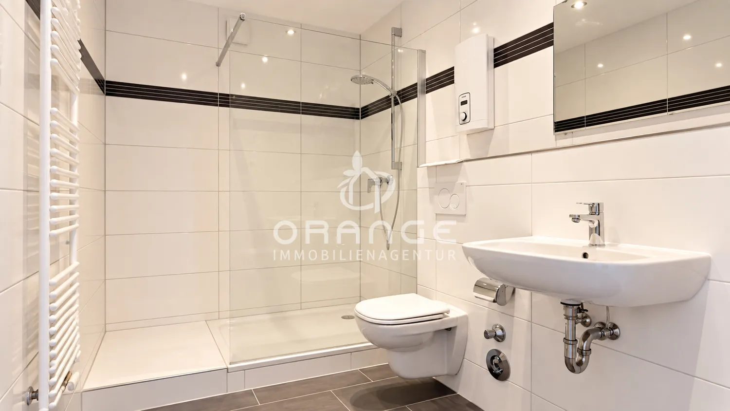 2 room apartment with 73 m² in Düsseldorf – Photo 4