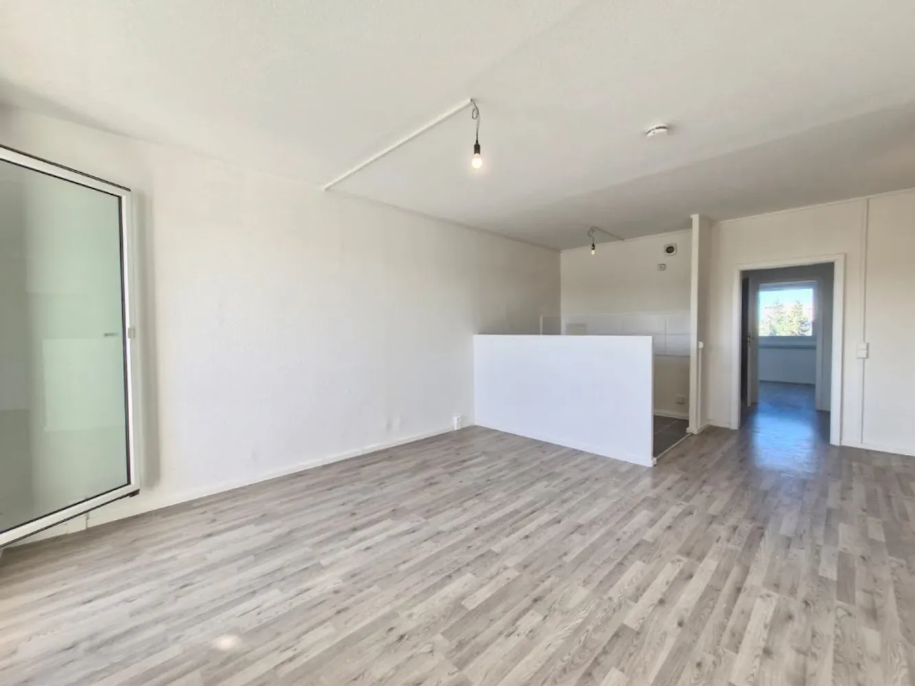 4 Zimmer Wohnung mit 69 m² in Chemnitz – Bild 6