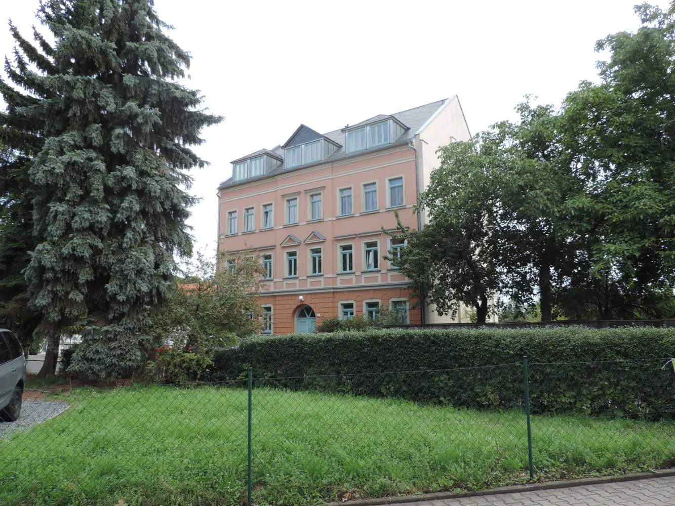 3 room apartment with 72 m² in Radebeul – Photo 2