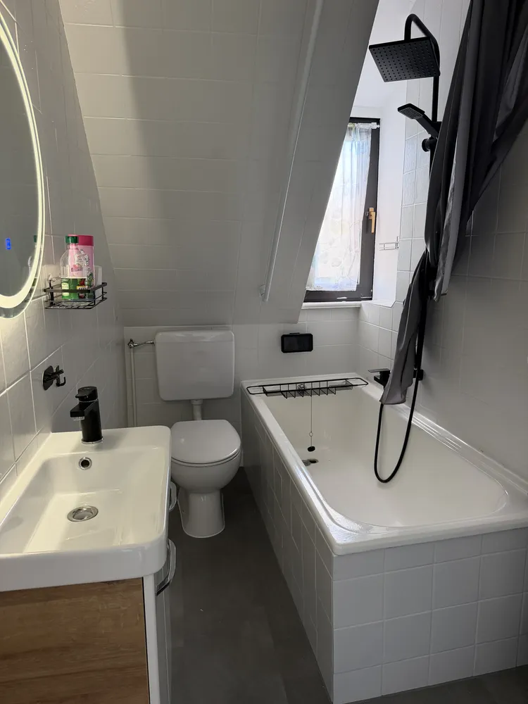 4 Zimmer Wohnung mit 70 m² in München – Bild 6