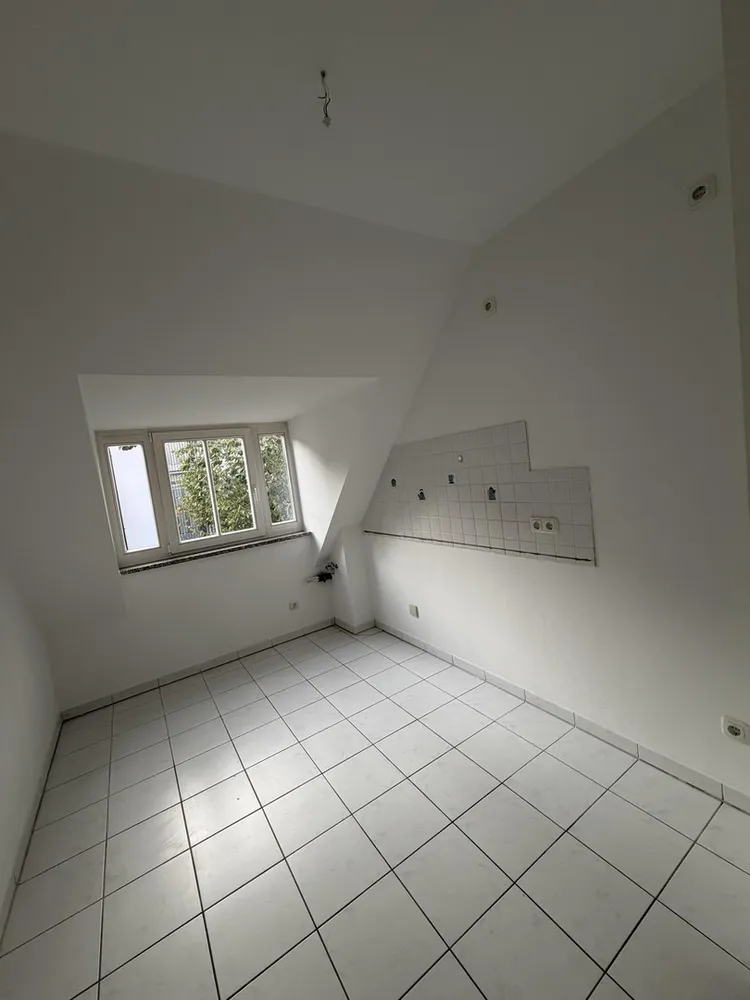 4 Zimmer Wohnung mit 128 m² in München – Bild 4