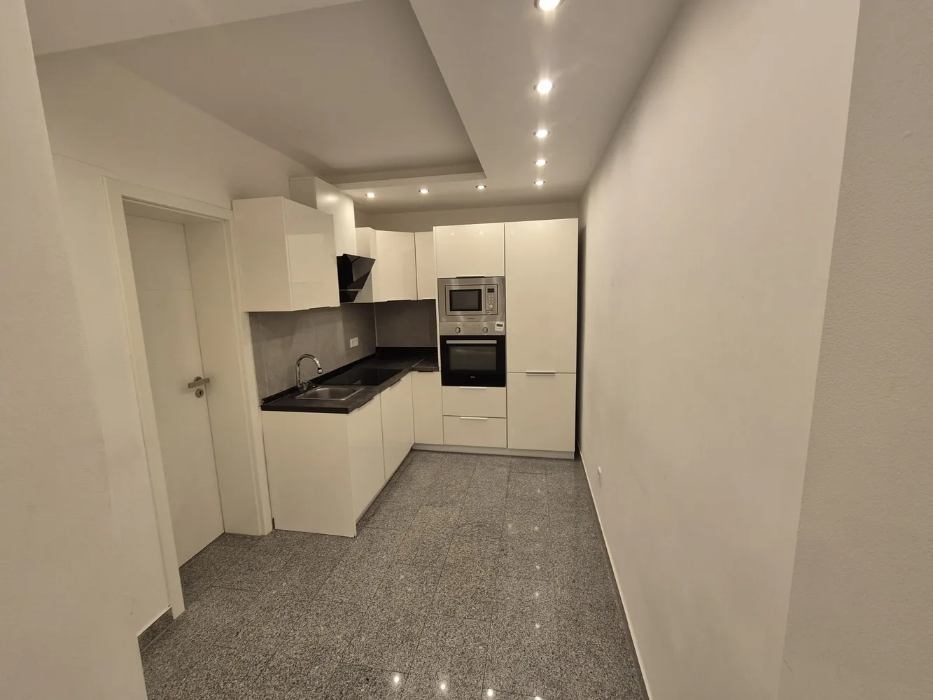 1 Zimmer Wohnung mit 10 m² in München – Bild 3