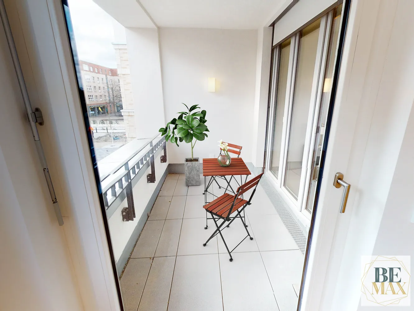 2 Zimmer Wohnung mit 56 m² in Berlin – Bild 6