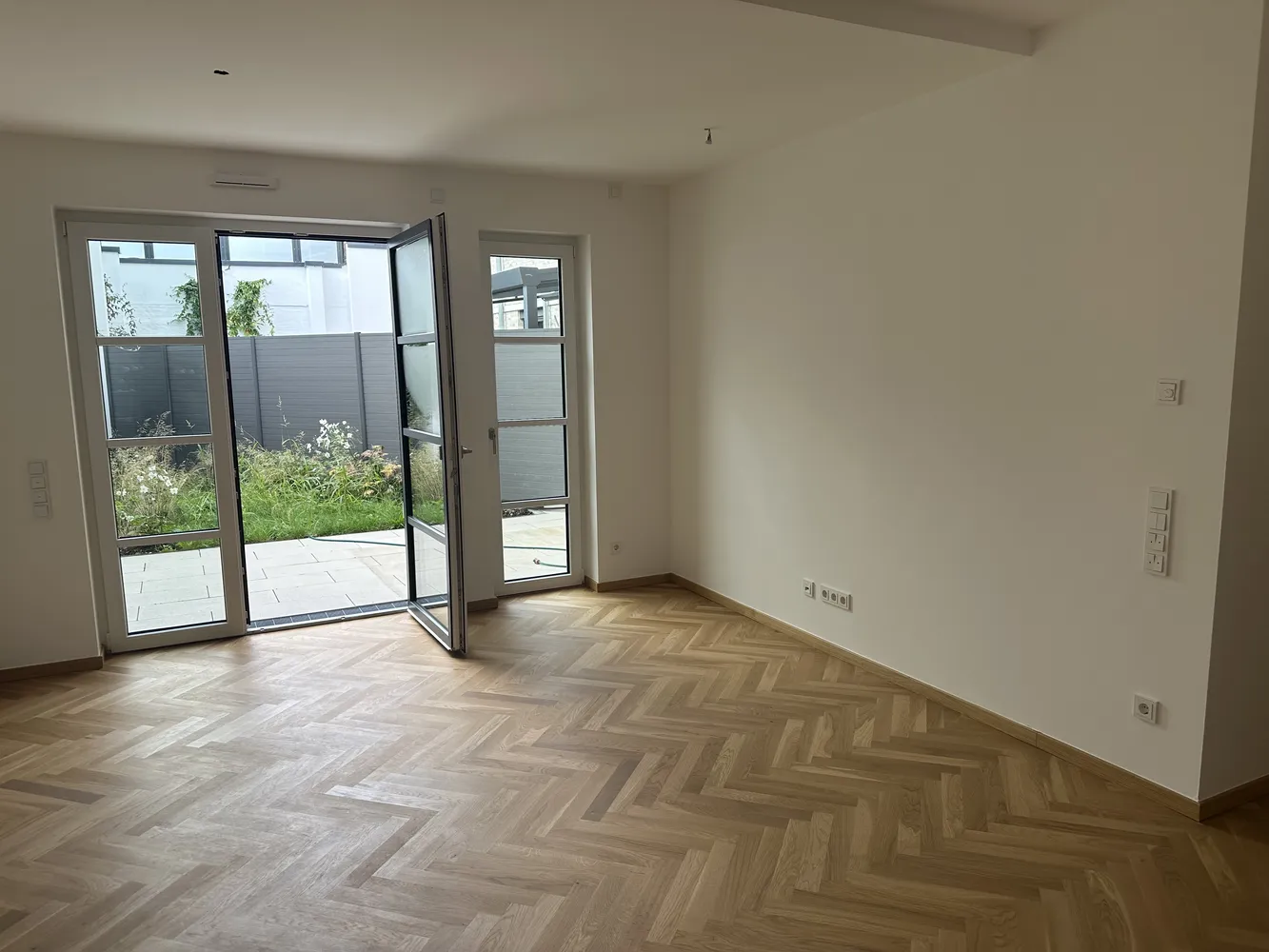 4 room apartment with 109 m² in Düsseldorf – Photo 3