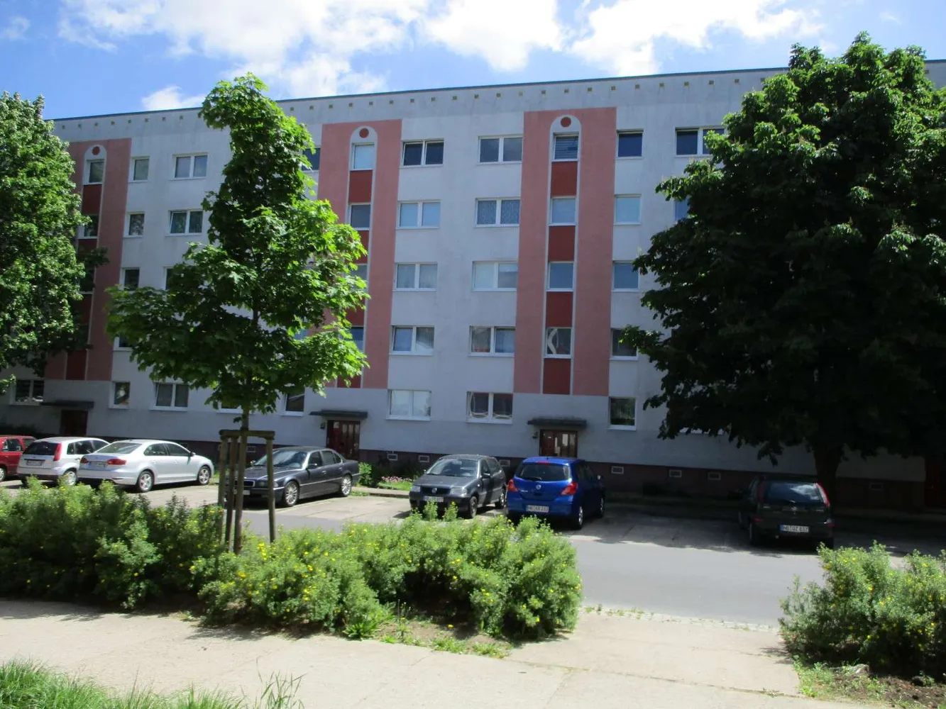 3 Zimmer Wohnung mit 63 m² in Neubrandenburg – Bild 1