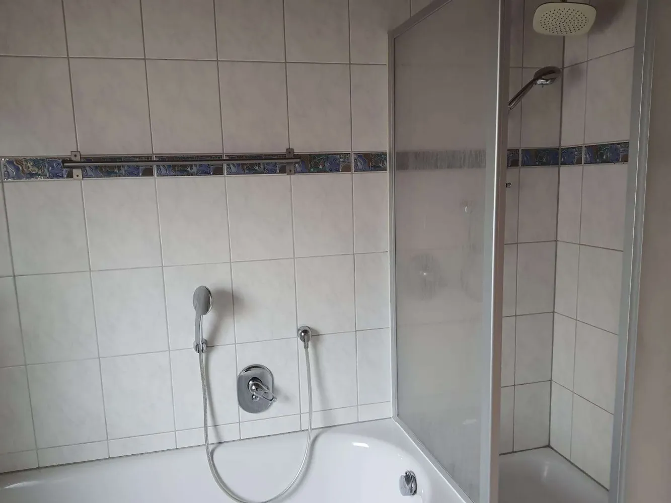 3 Zimmer Wohnung mit 102 m² in Wiesbaden – Bild 10