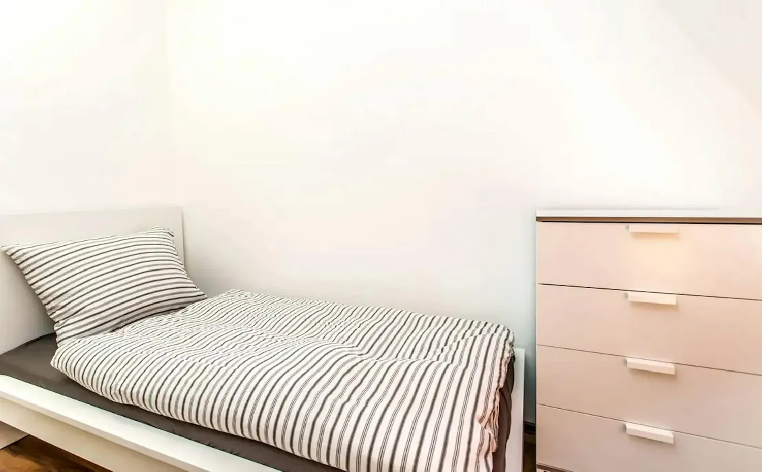 WG-Zimmer in Frankfurt am Main – Bild 5