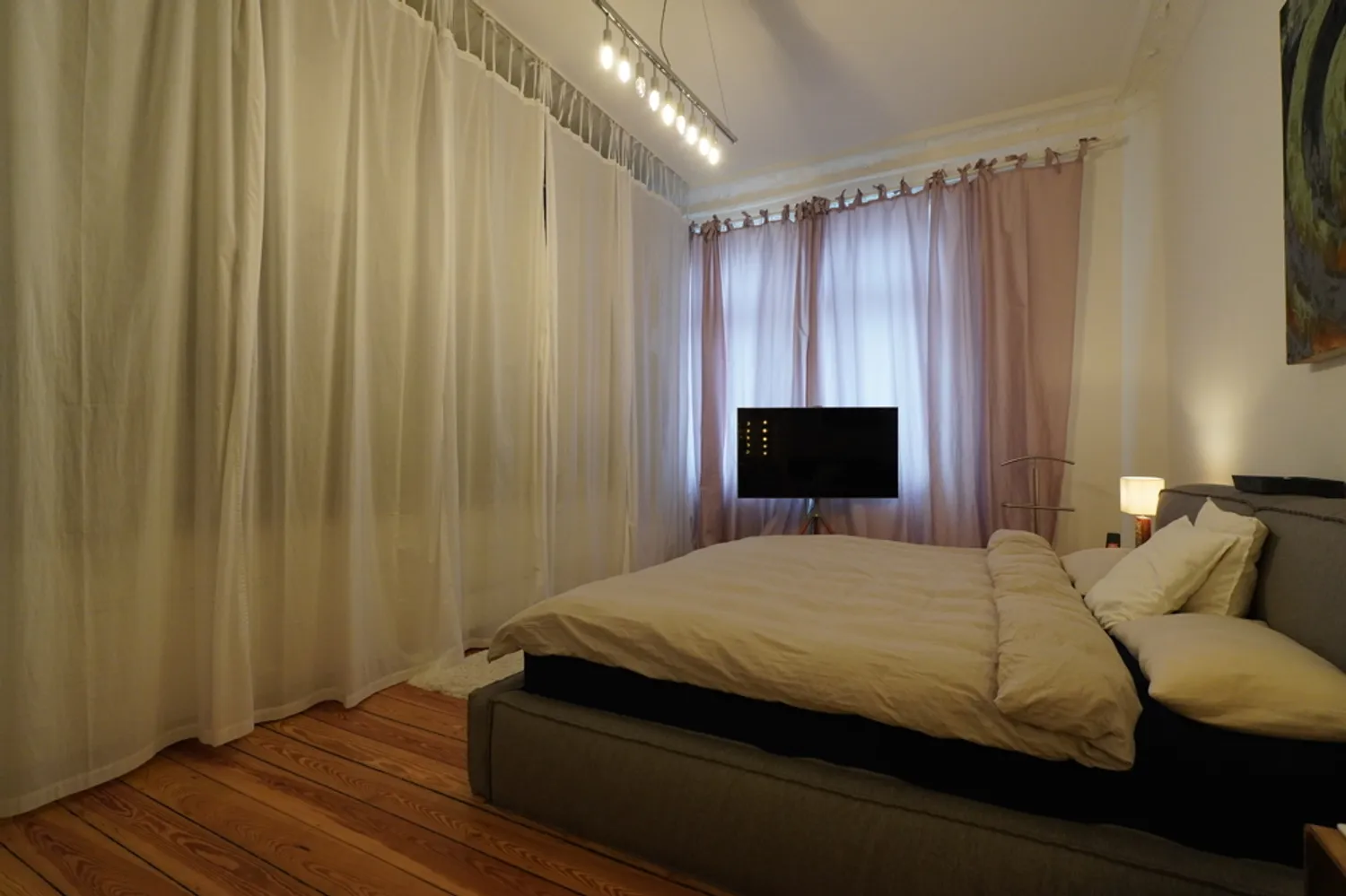 6 Zimmer Wohnung mit 225 m² in Wiesbaden – Bild 8