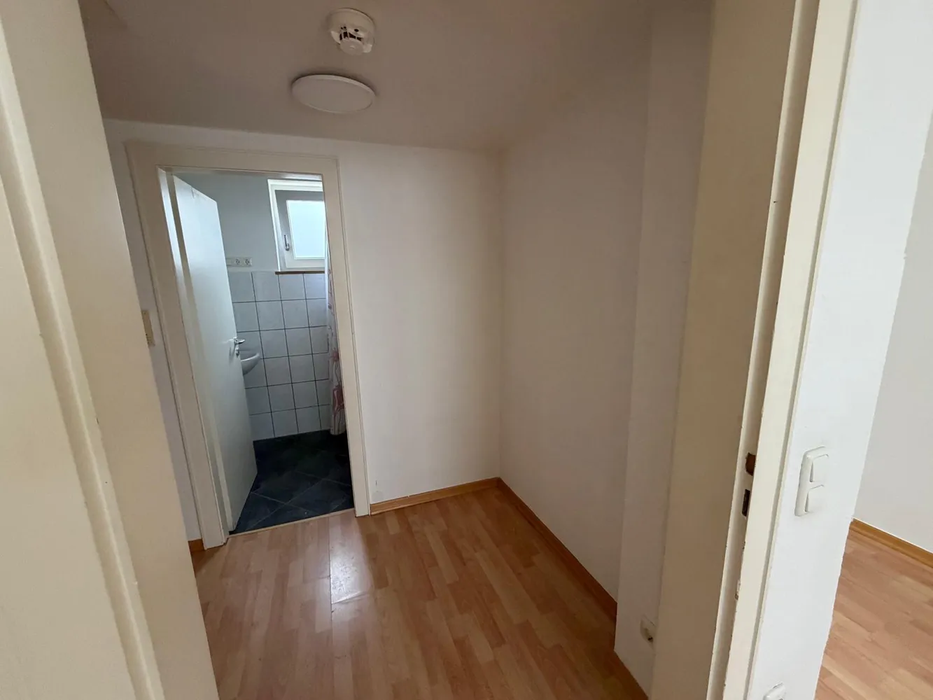 2 Zimmer Wohnung mit 48 m² in Köln – Bild 5
