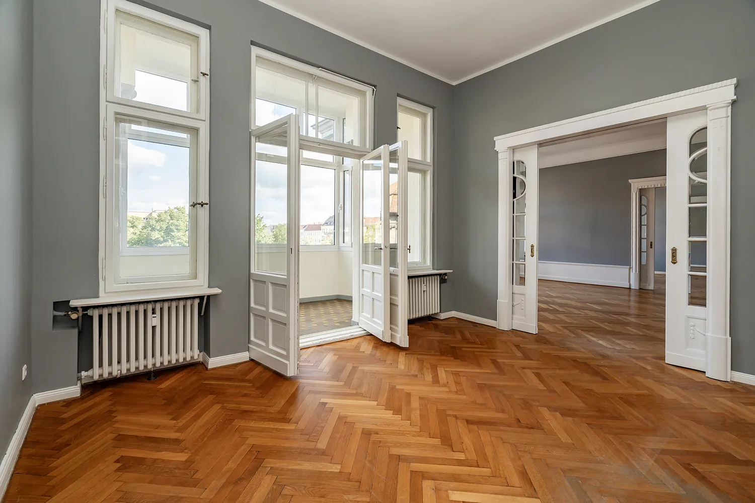 7 Zimmer Wohnung mit 345 m² in Berlin – Bild 4