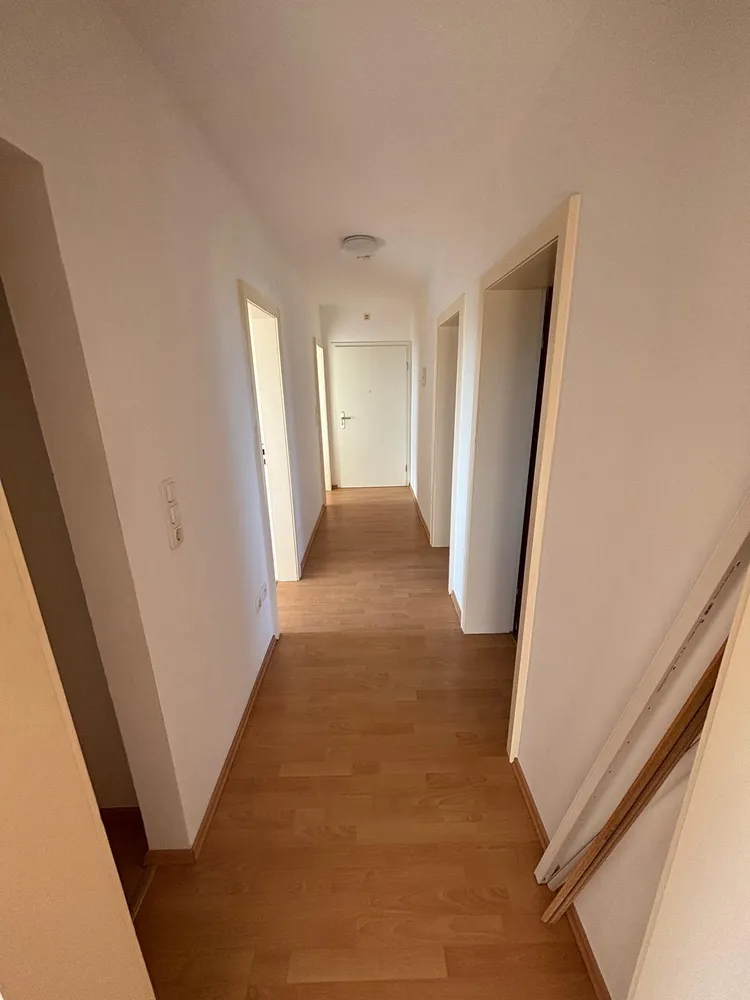 3 Zimmer Wohnung mit 76 m² in Hof – Bild 3