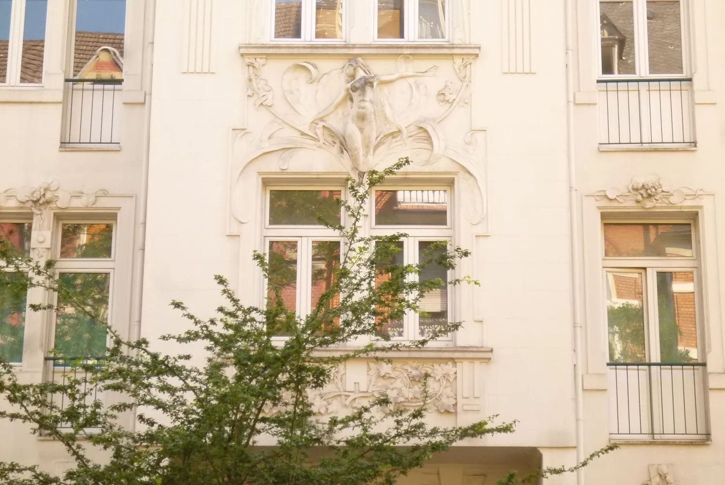 2 Zimmer Wohnung mit 41 m² in Wiesbaden – Bild 2