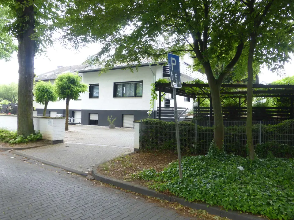 3 Zimmer Wohnung mit 90 m² in Bornheim – Bild 2
