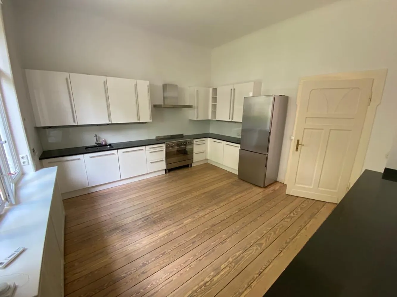 6 Zimmer Wohnung mit 316 m² in Hannover – Bild 12