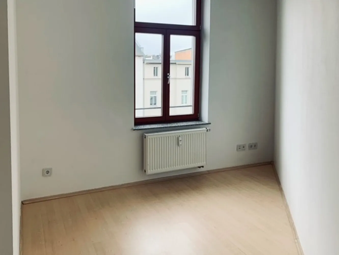2 Zimmer Wohnung mit 42 m² in Halle (Saale) – Bild 3