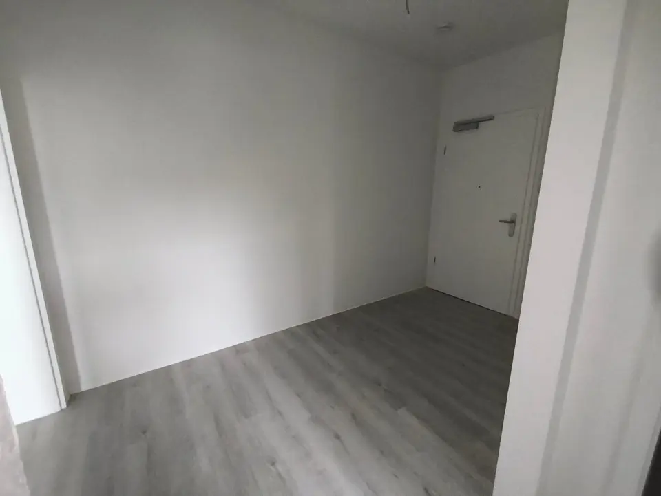 2 Zimmer Wohnung mit 69 m² in Hoyerswerda – Bild 7
