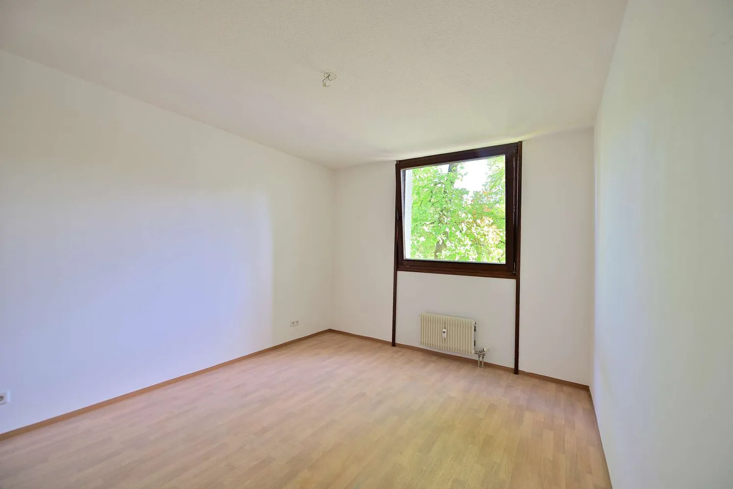 3 Zimmer Wohnung mit 84 m² in Nürnberg – Bild 4