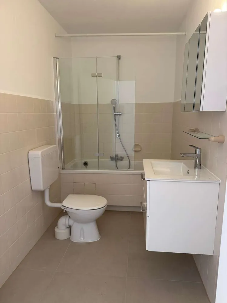 1 room apartment with 34 m² in Hanover – Photo 2