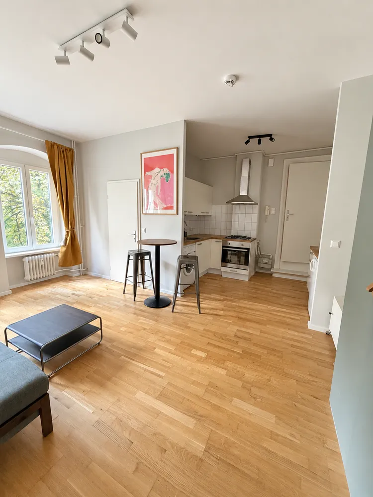 1 room apartment with 29 m² in Berlin – Photo 2