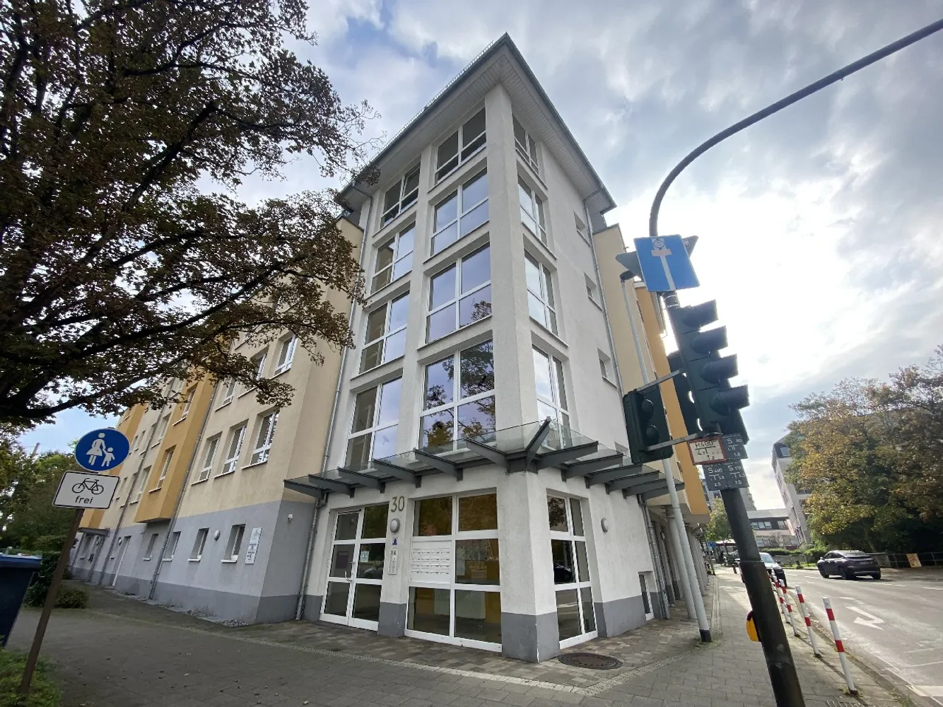 3 Zimmer Wohnung mit 98 m² in Hilden – Bild 8