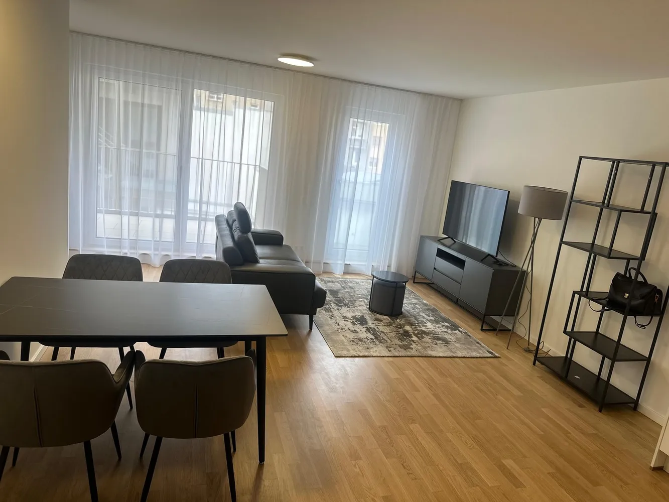 2 Zimmer Wohnung mit 64 m² in Mannheim – Bild 2