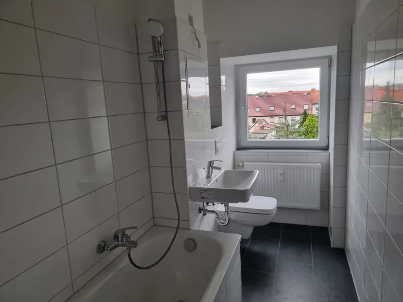 2 Zimmer Wohnung mit 57 m² in Halle (Saale) – Bild 4