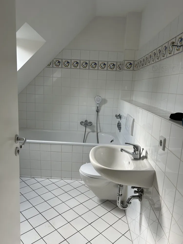 2 room apartment with 80 m² in Berlin – Photo 5
