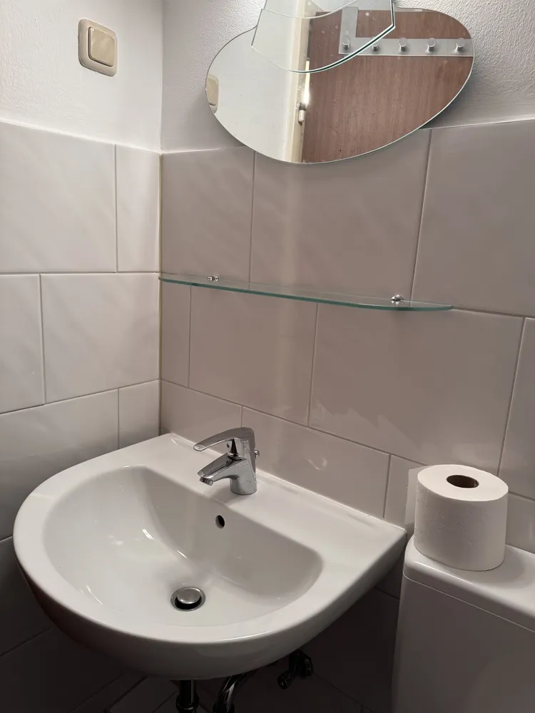 1 room apartment with 28 m² in Bonn – Photo 1