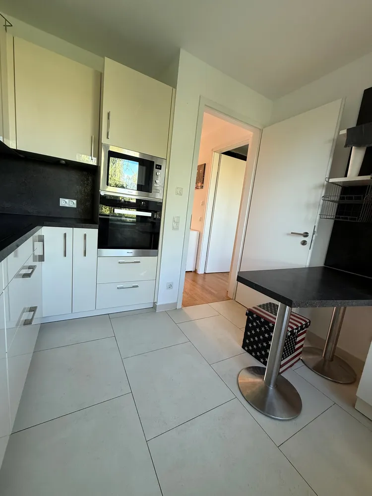 3 Zimmer Wohnung mit 87 m² in München – Bild 3