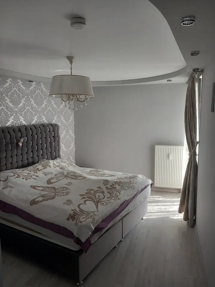 3 Zimmer Wohnung mit 74 m² in Esslingen am Neckar – Bild 2