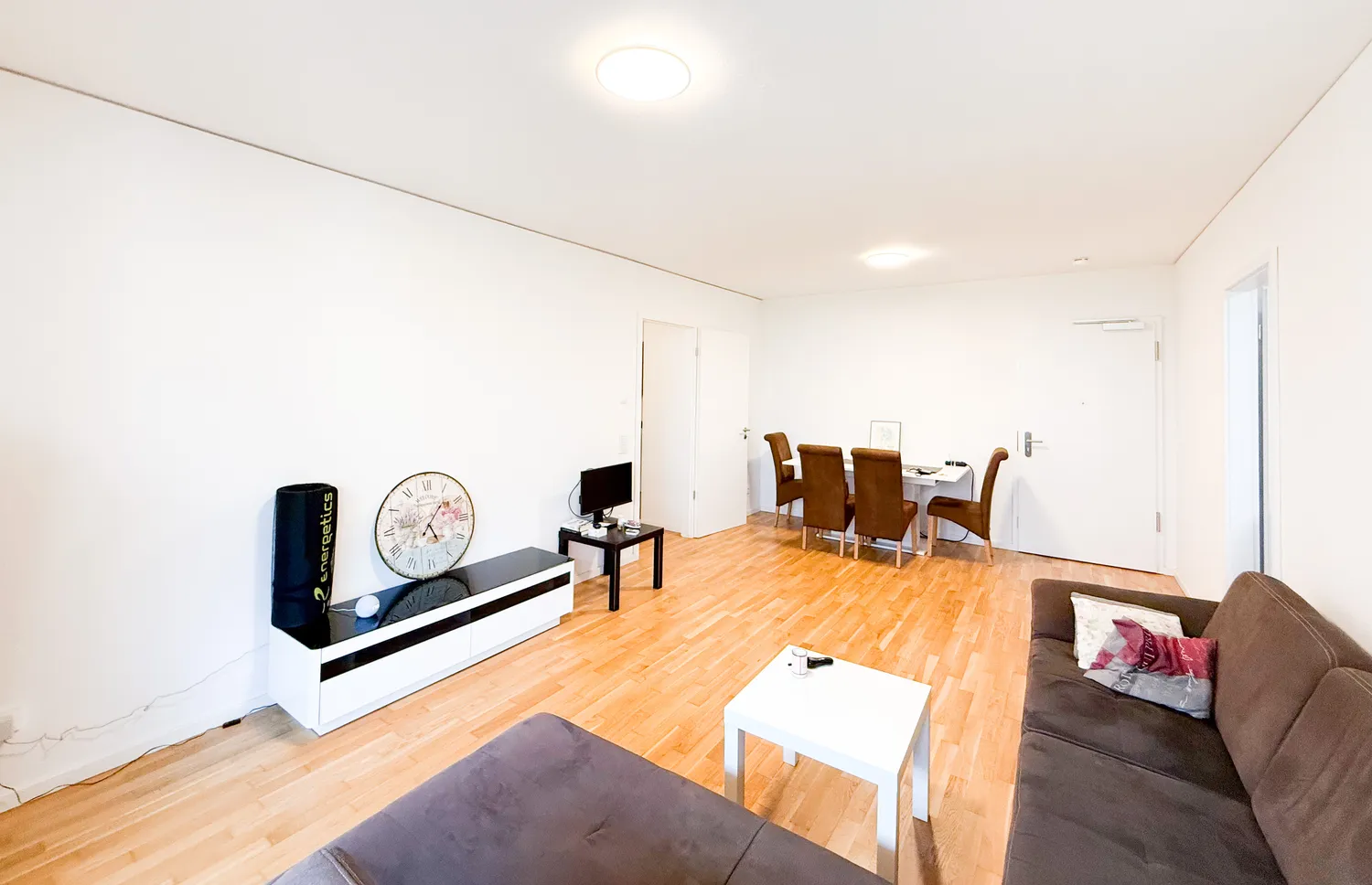 2 room apartment with 72 m² in Frankfurt am Main – Photo 2
