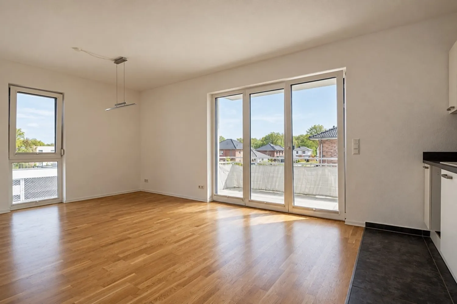 2 room apartment with 61 m² in Pinneberg – Photo 2