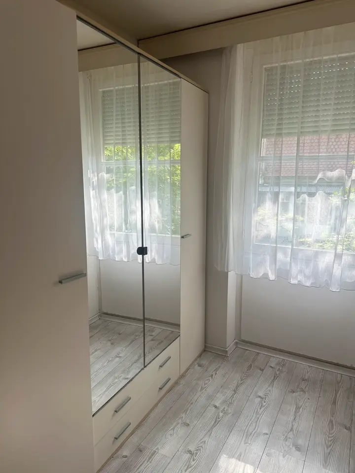 Shared room with 48 m² in Stuttgart – Photo 5