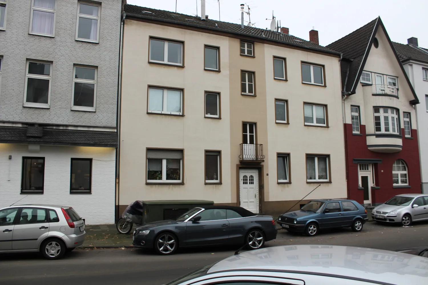 2 Zimmer Wohnung mit 68 m² in Krefeld – Bild 1
