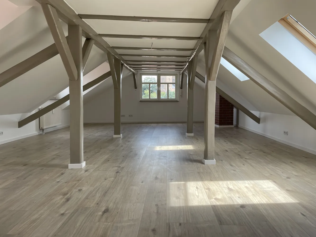 4 Zimmer Wohnung mit 131 m² in Altenburg – Bild 5