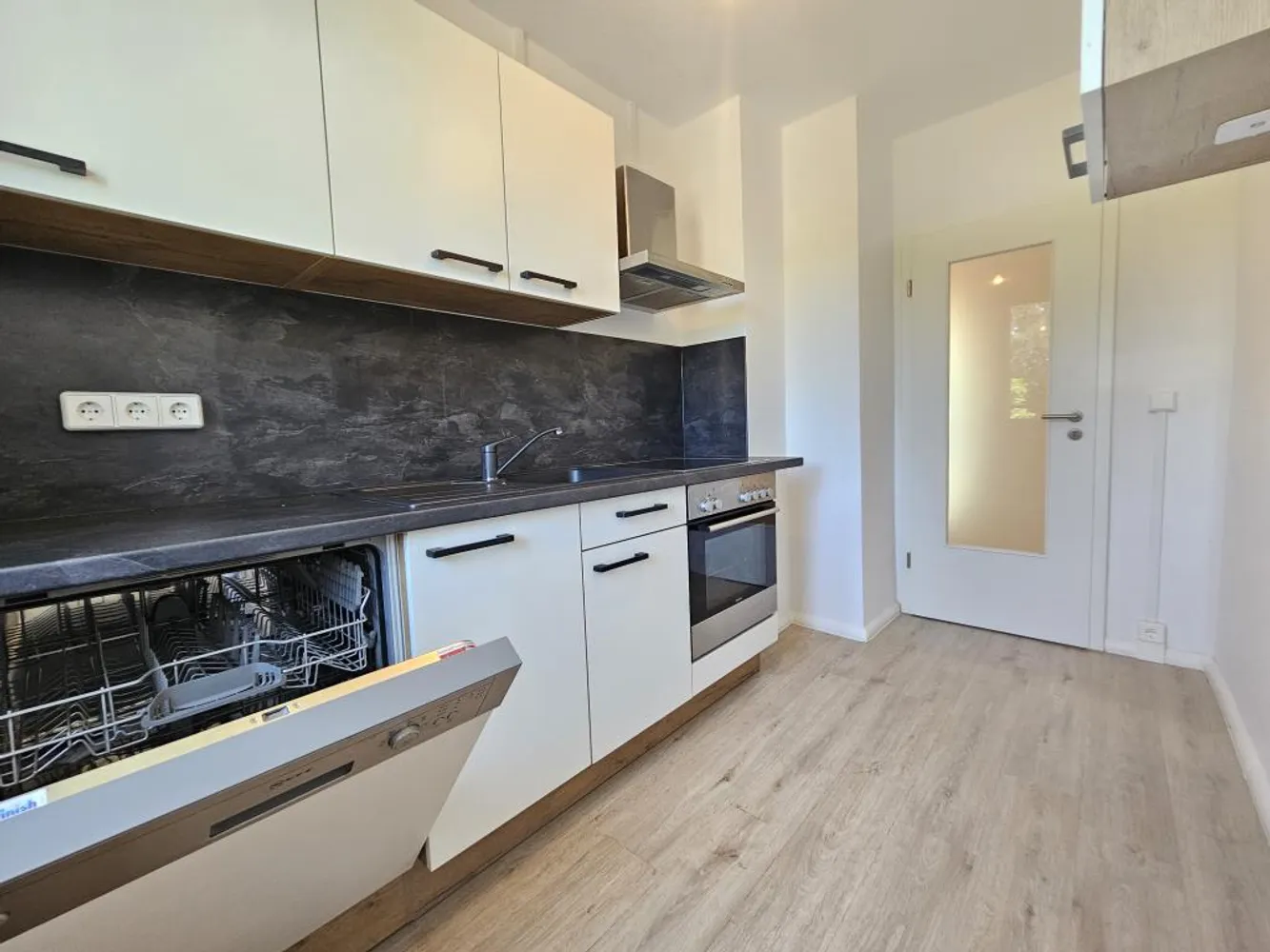 2 Zimmer Wohnung mit 49 m² in Chemnitz – Bild 12