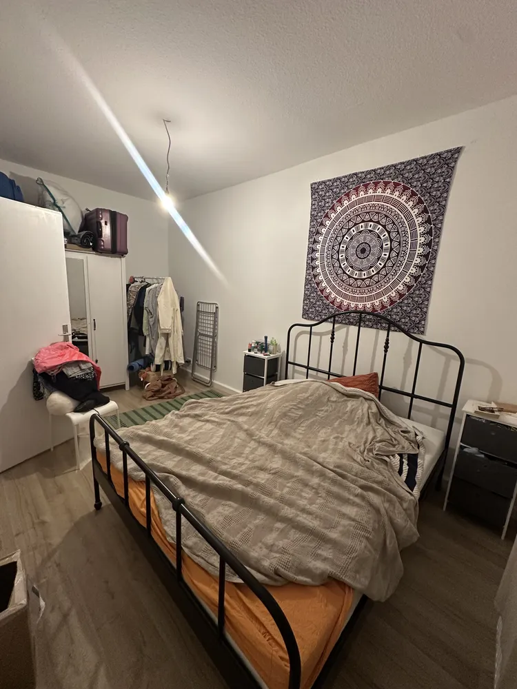 900 Zimmer Wohnung mit 50 m² in Nürnberg – Bild 7