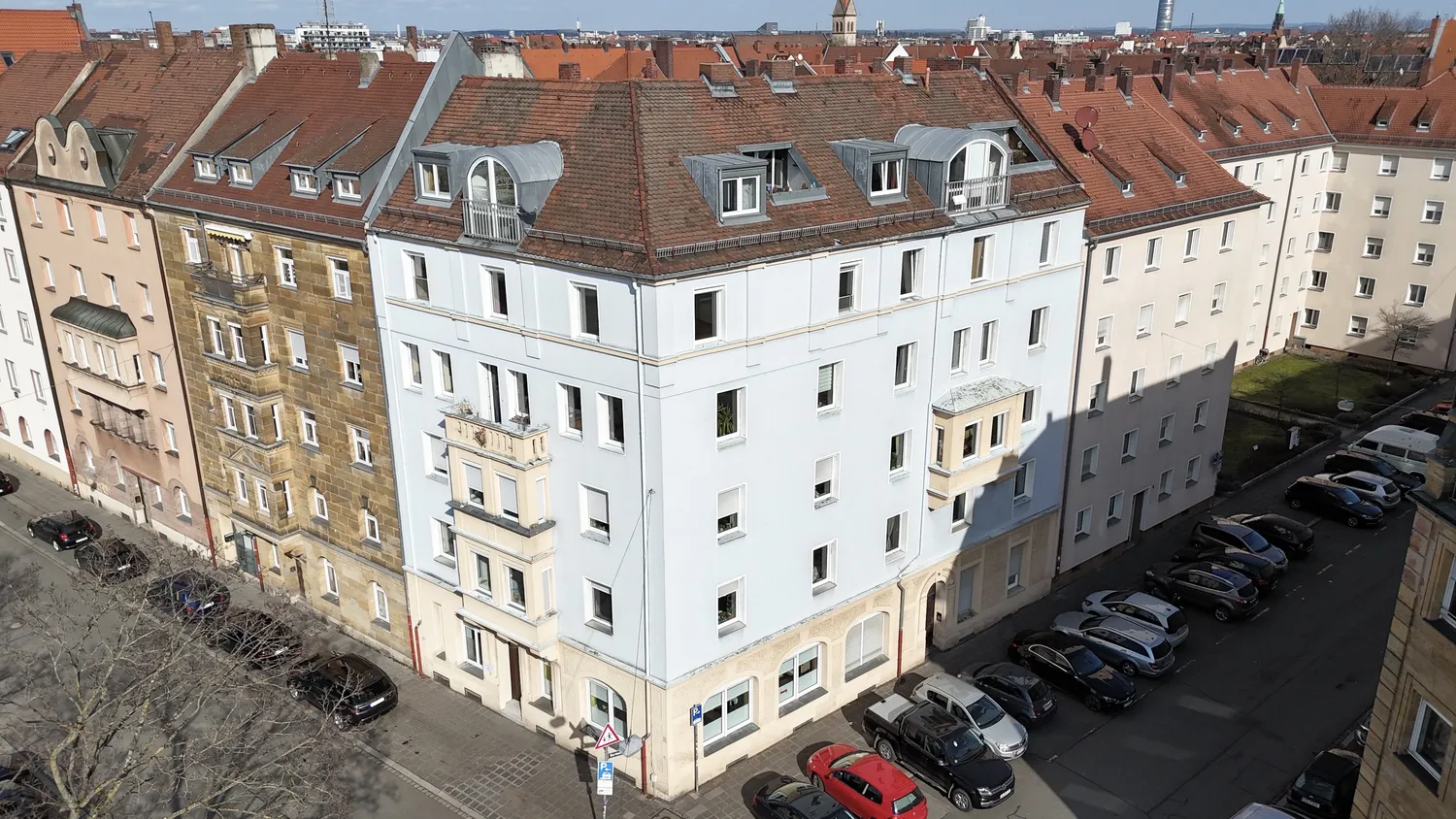 3 Zimmer Wohnung mit 75 m² in Nürnberg – Bild 2