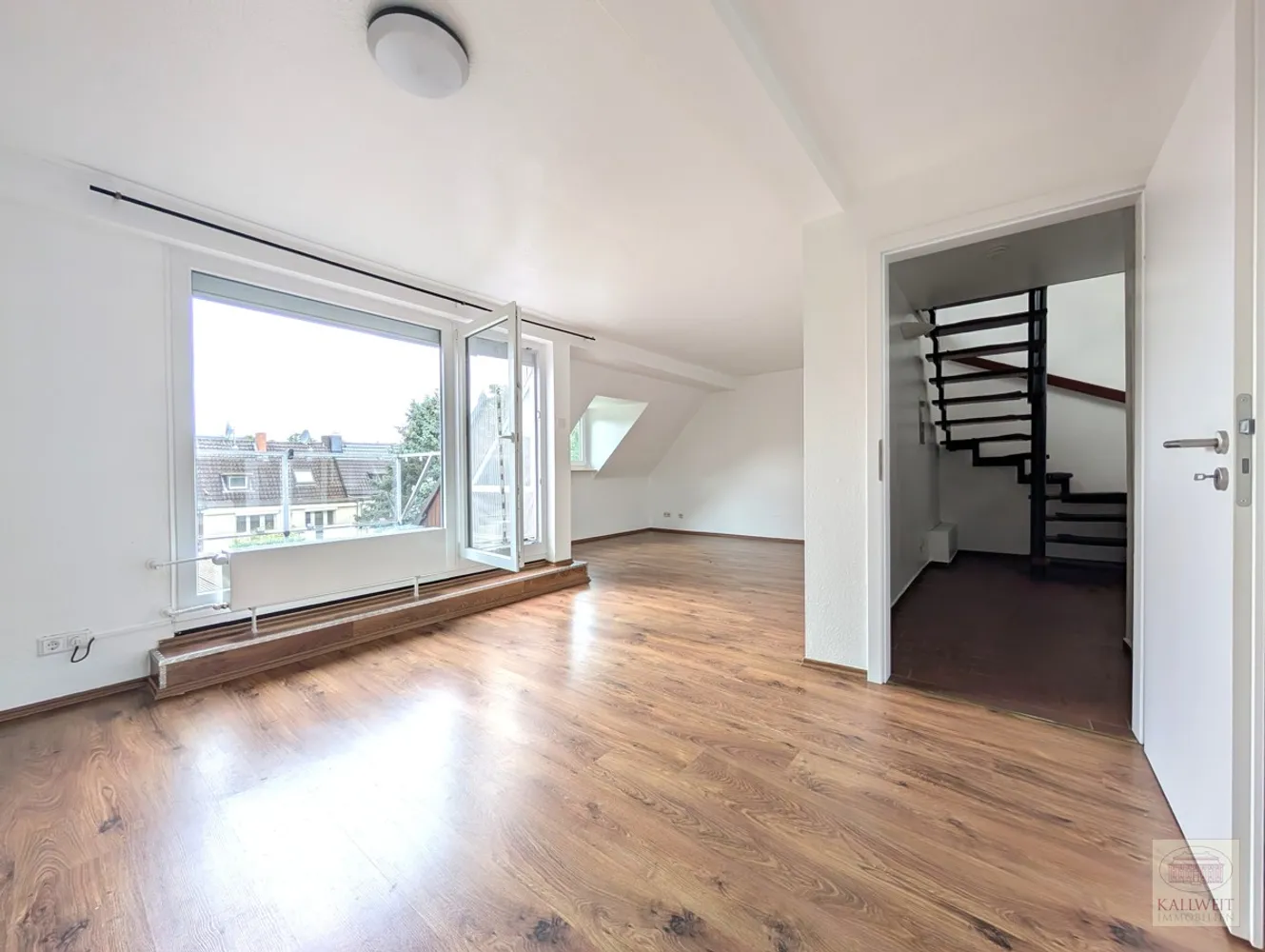 2 Zimmer Wohnung mit 72 m² in Düsseldorf – Bild 1